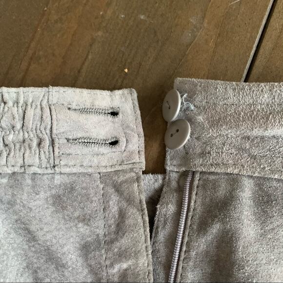 Final price* 80s Gray leather midi skirt suede - Picture 5 of 11